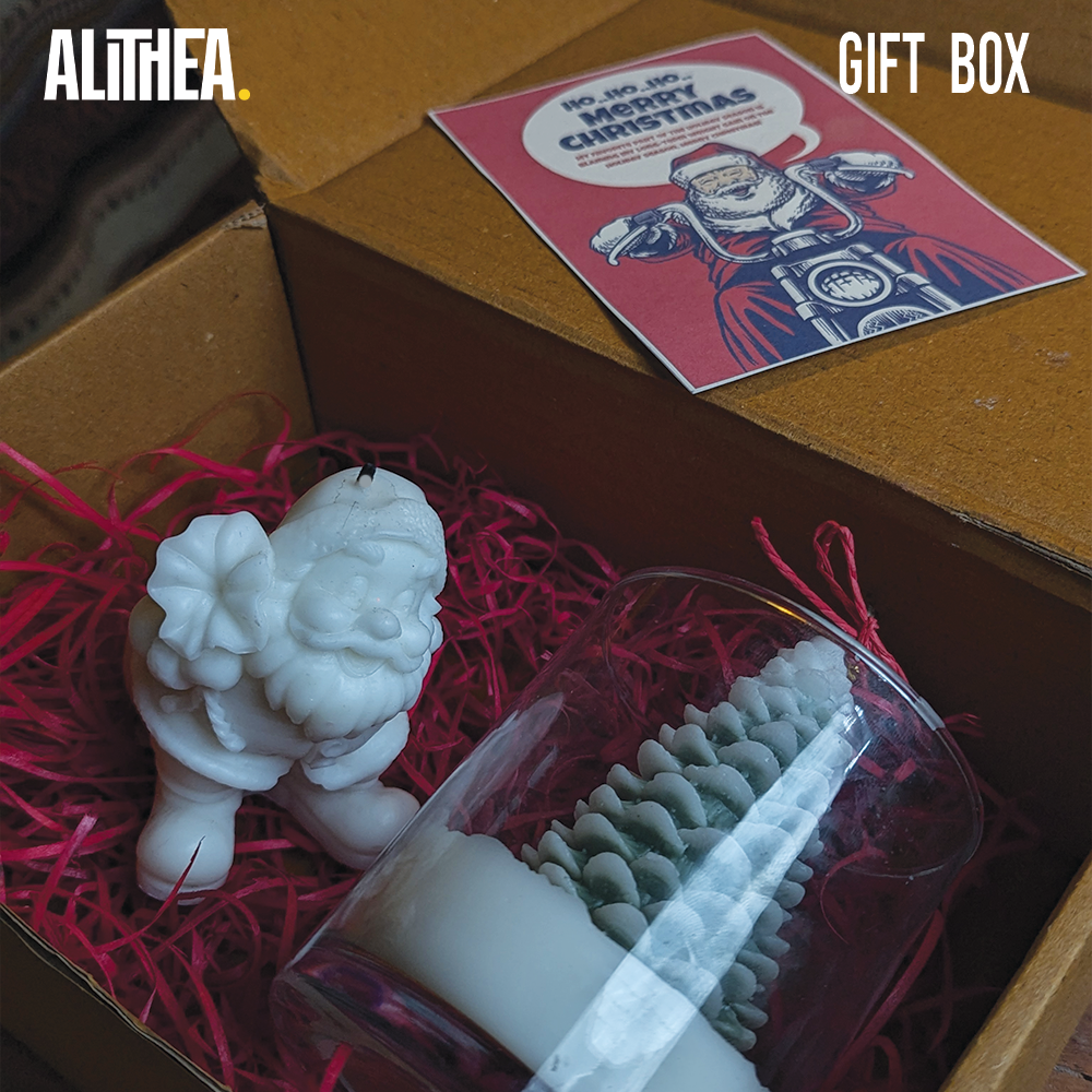 SCENTED CANDLE JAR WITH SECRET SANTA CANDLE Alithea