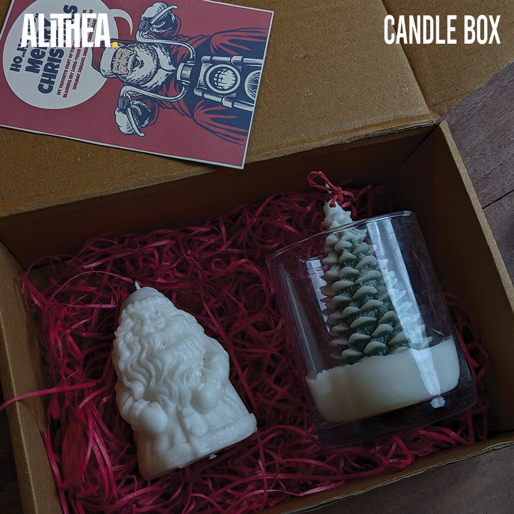 SANTA AND SCENTED  CANDLE JAR Alithea